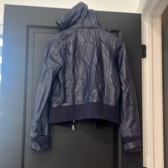 Great original style of Armani Exchange 2009 - Picture 7 of 8